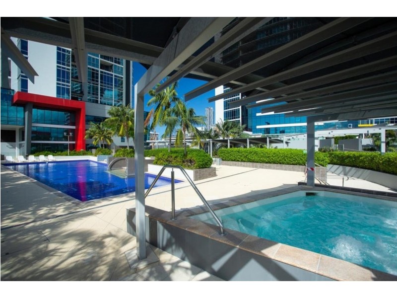 21203/5 Lawson Street, Southport QLD 4215