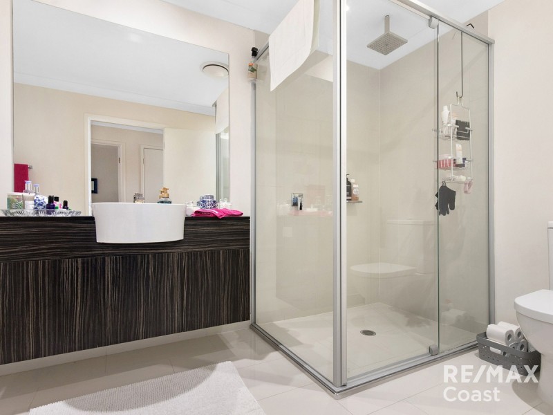 9/14 Norris Street, Pacific Pines QLD 4211