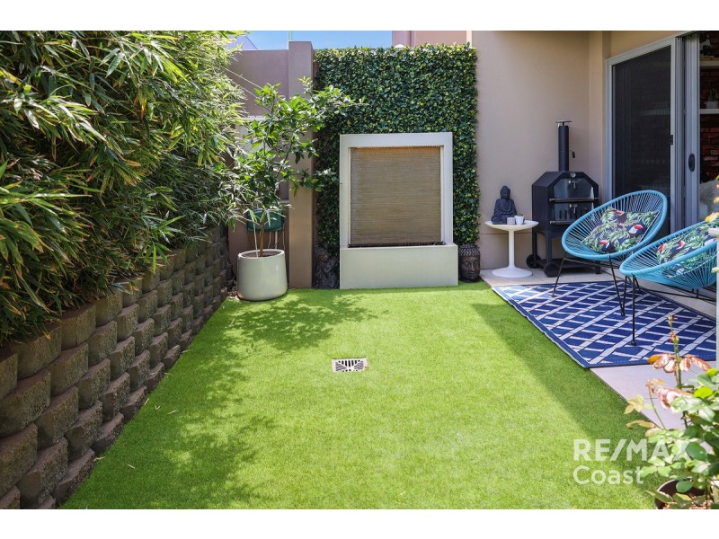 2/22 Beatty Street, Southport QLD 4215