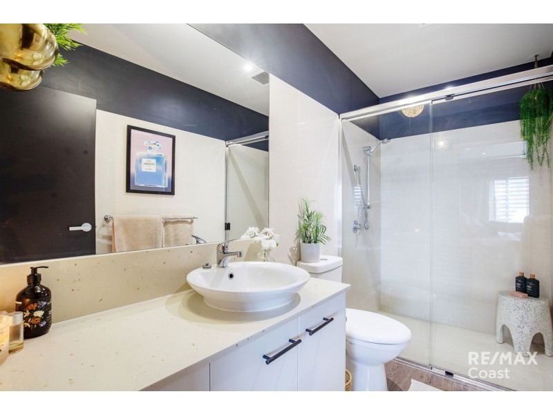 2/22 Beatty Street, Southport QLD 4215