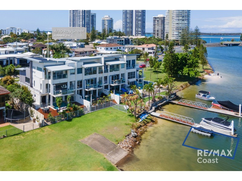 4/10 Ray Street, Runaway Bay QLD 4216