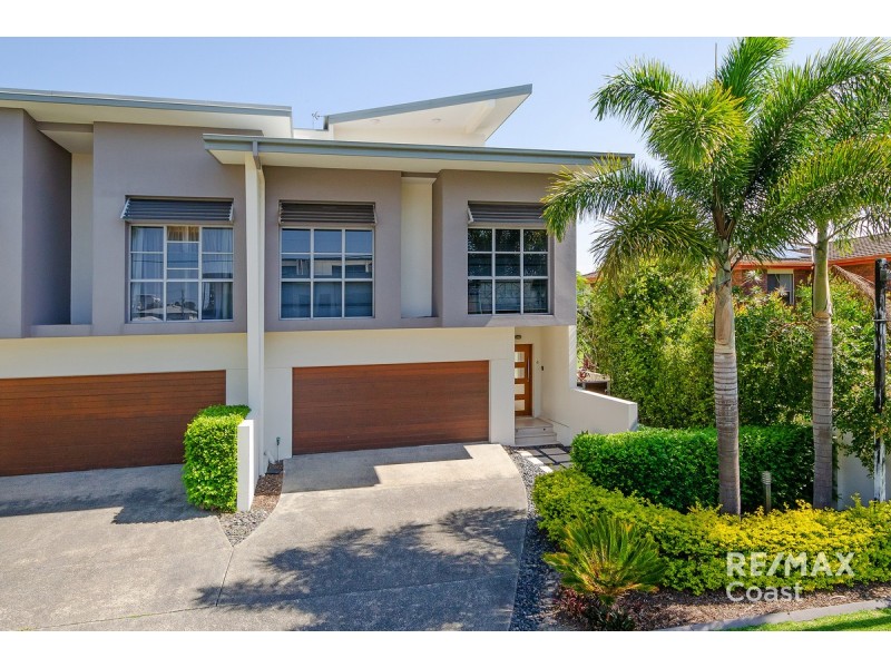 4/10 Ray Street, Runaway Bay QLD 4216