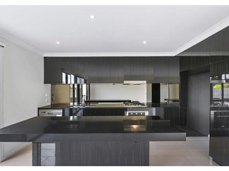 68 Peninsula Drive, Robina QLD 4226