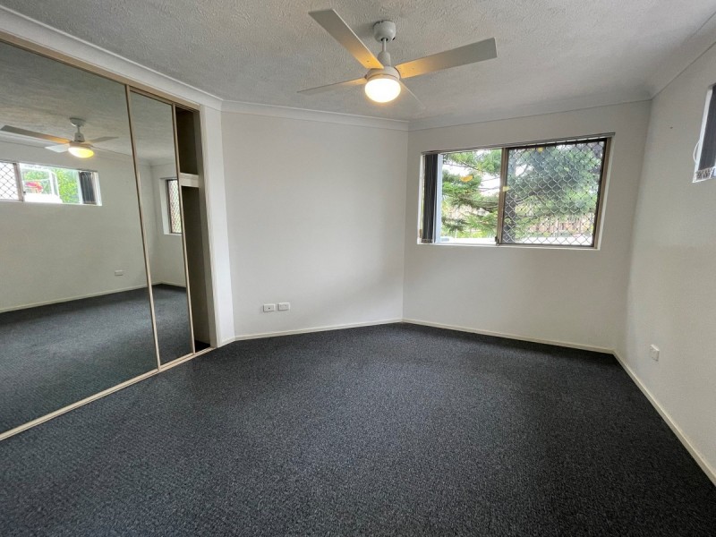 2/28 Sykes Court, Southport QLD 4215