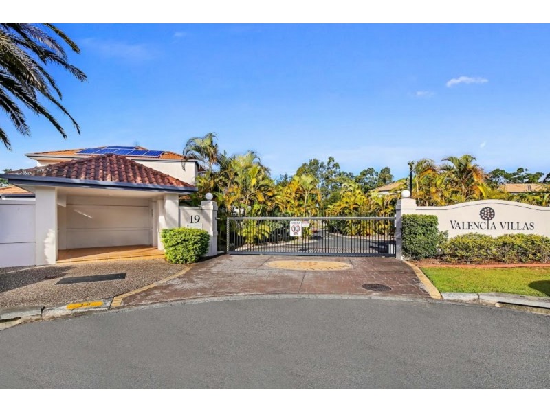 11/19 Harrow Place, Arundel QLD 4214