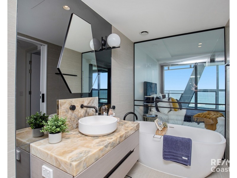 11105/36 Old Burleigh Road, Surfers Paradise QLD 4217