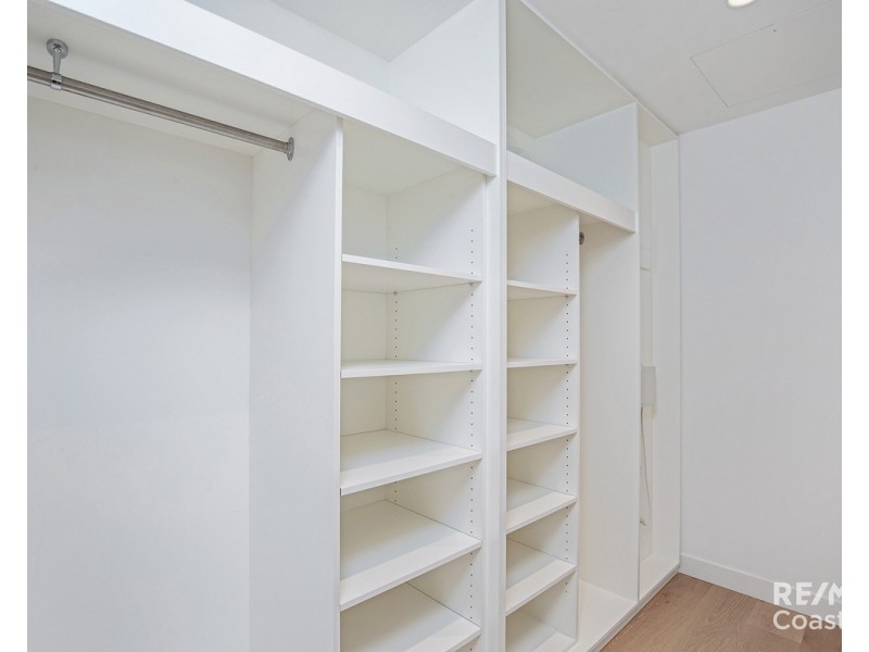 11105/36 Old Burleigh Road, Surfers Paradise QLD 4217