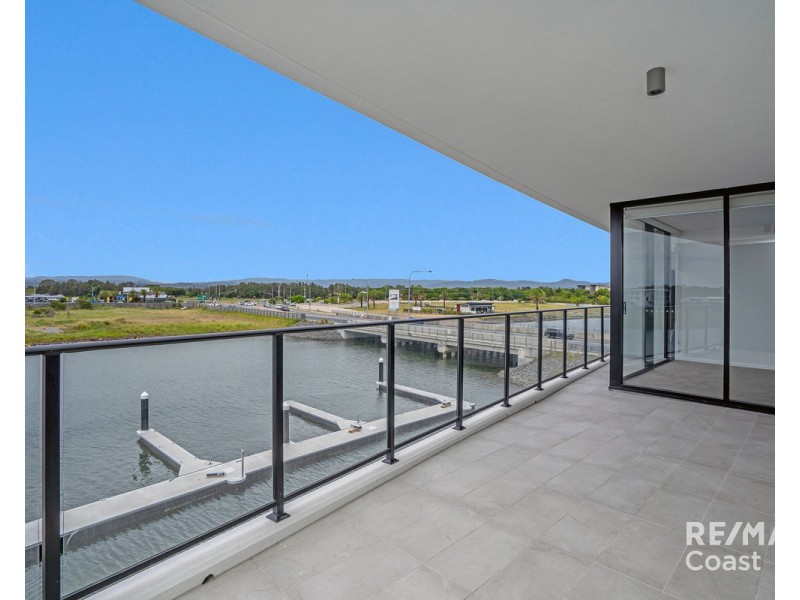 1305/1 Grant Avenue, Hope Island QLD 4212