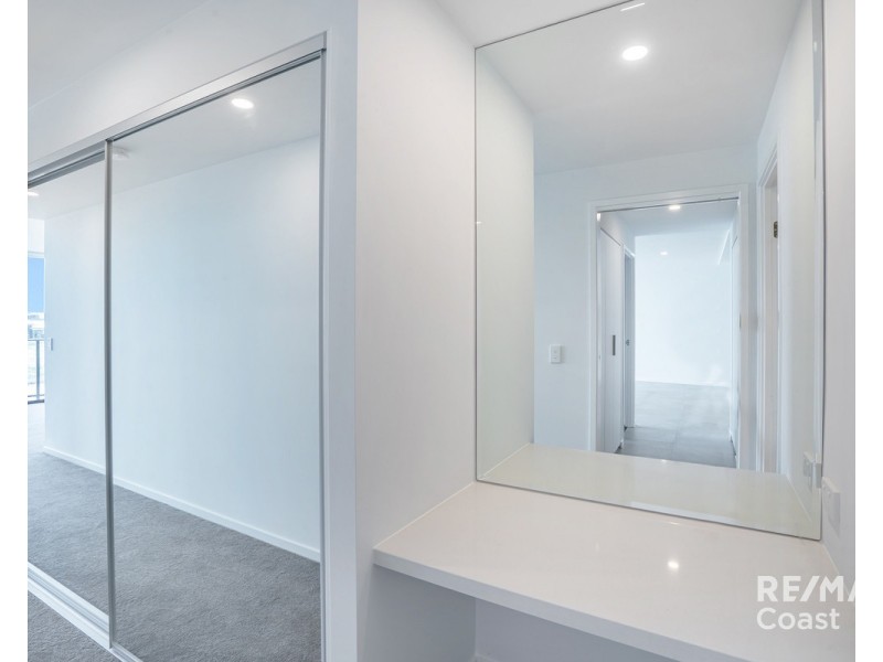 1305/1 Grant Avenue, Hope Island QLD 4212