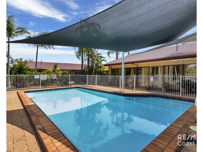 8/35 St Kevins Avenue, Benowa QLD 4217