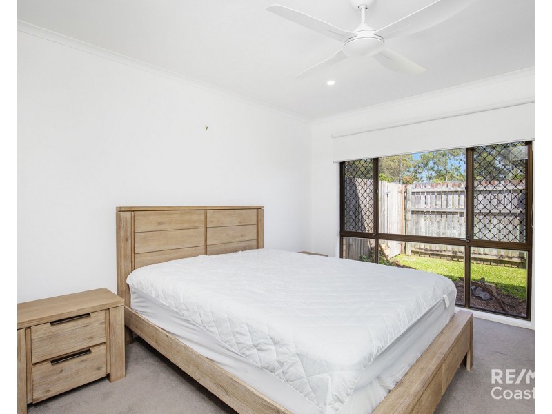 8/35 St Kevins Avenue, Benowa QLD 4217
