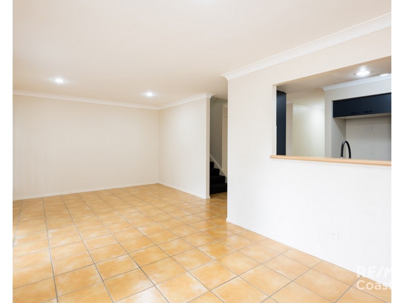 105/31 Archipelago Street, Pacific Pines QLD 4211