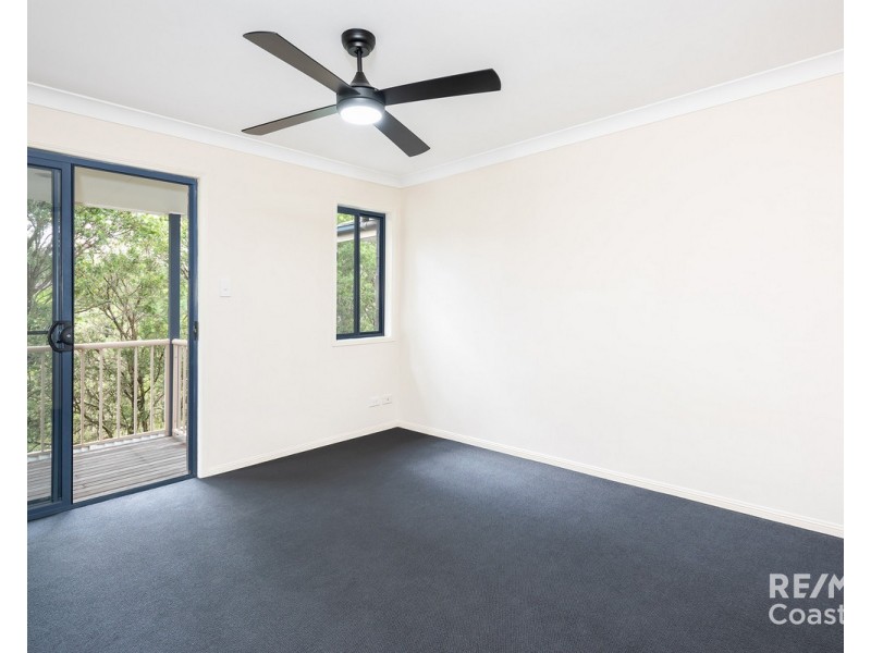 105/31 Archipelago Street, Pacific Pines QLD 4211