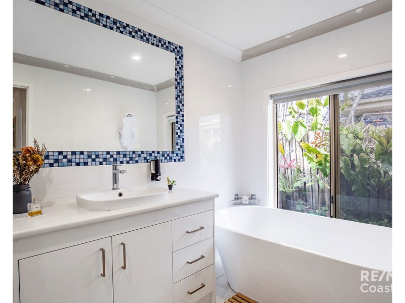 10 Koro Court, Ashmore QLD 4214