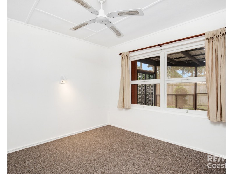 24 Allden Avenue, Labrador QLD 4215