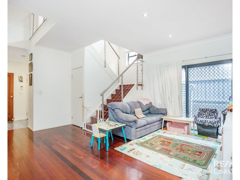 1/89 Johnston Street, Southport QLD 4215