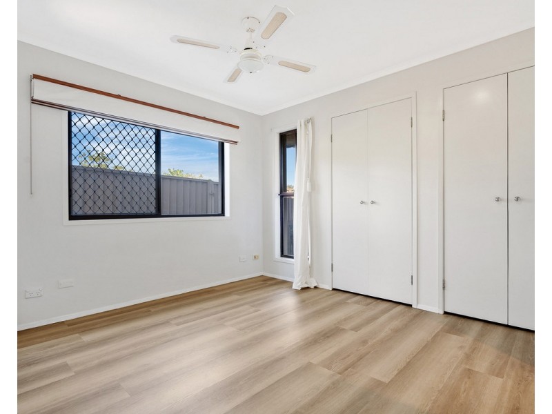 2/17 Hentdale Court, Labrador QLD 4215