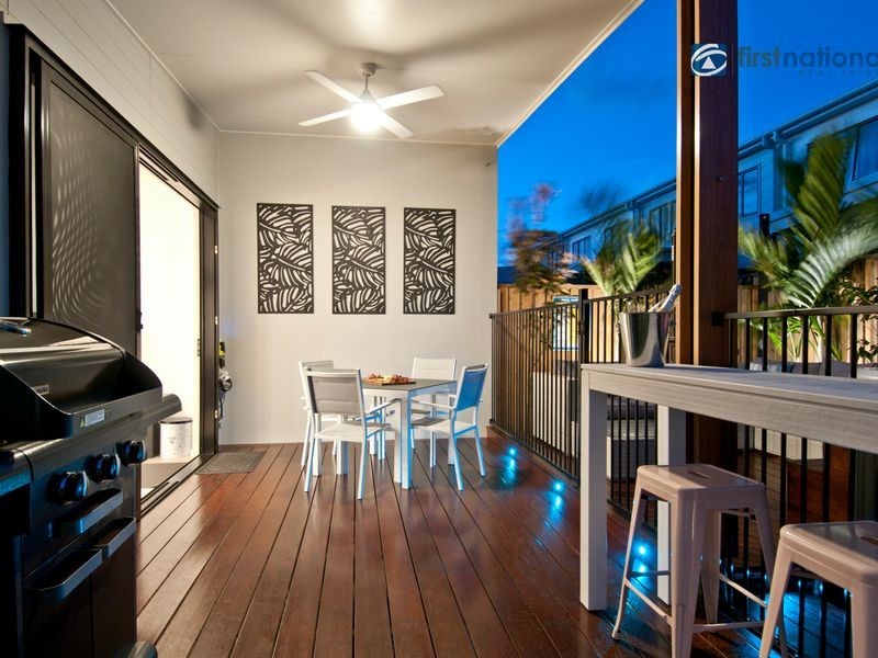 124 North Quay Circuit, Hope Island QLD 4212