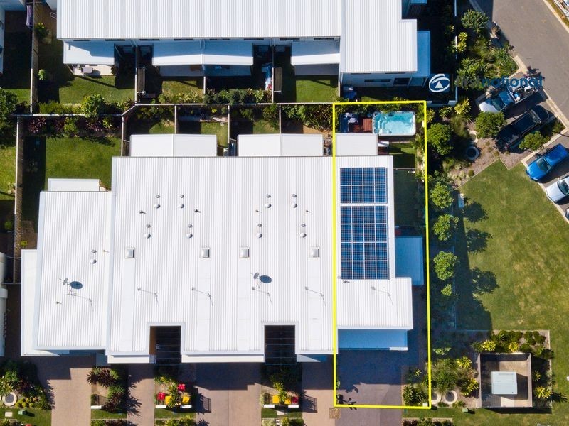 124 North Quay Circuit, Hope Island QLD 4212