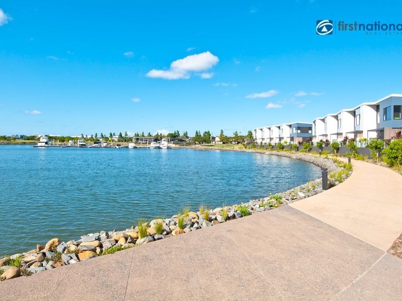 124 North Quay Circuit, Hope Island QLD 4212
