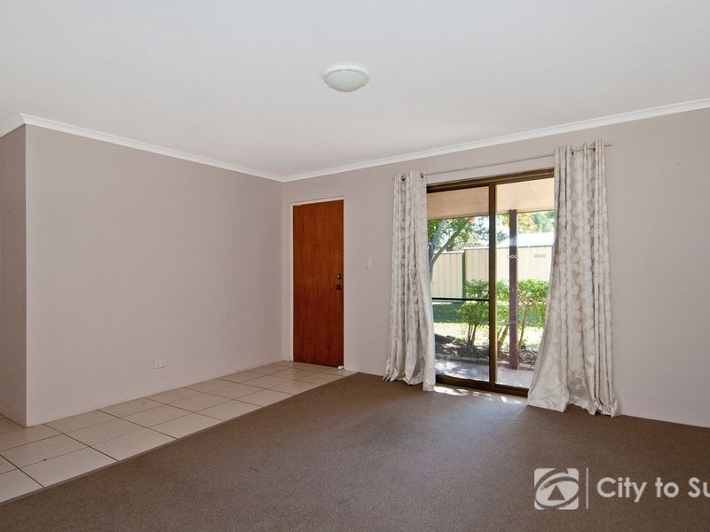105 Waratah Drive, Crestmead QLD 4132