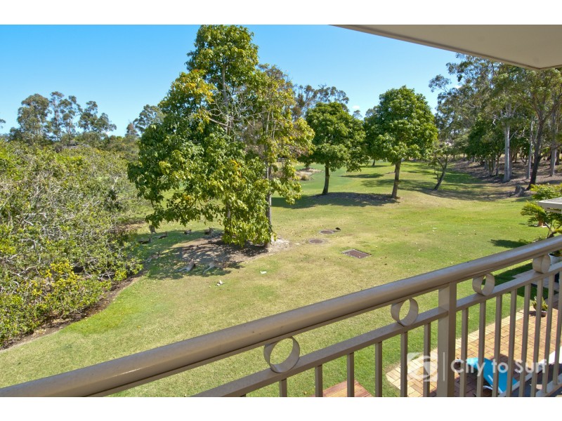 8120 Magnolia Gardens Court, Hope Island QLD 4212
