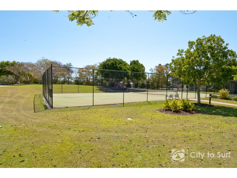 8120 Magnolia Gardens Court, Hope Island QLD 4212