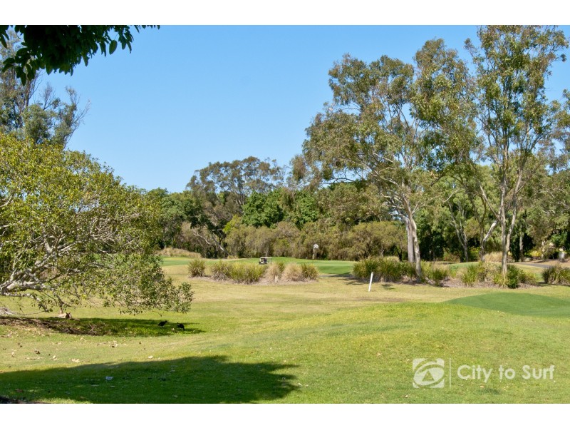 8120 Magnolia Gardens Court, Hope Island QLD 4212