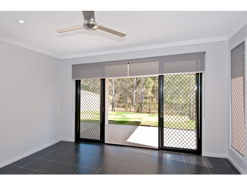 12 Tooloom Court, Waterford QLD 4133
