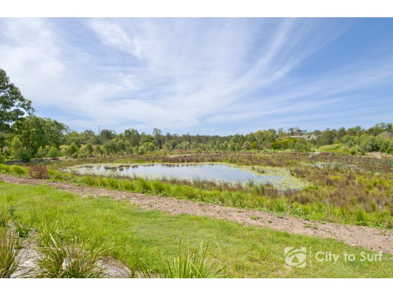 9 Greenview Circuit, Arundel QLD 4214