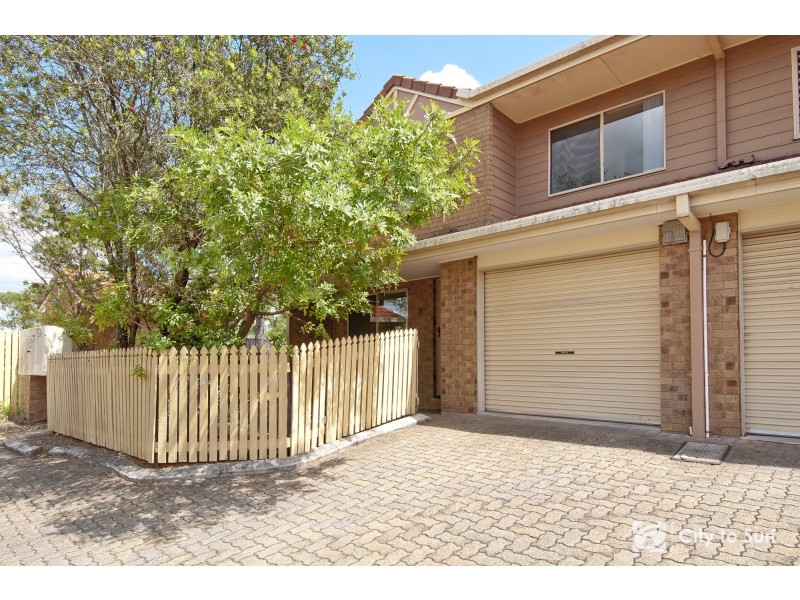 8/24 Pine Avenue, Beenleigh QLD 4207