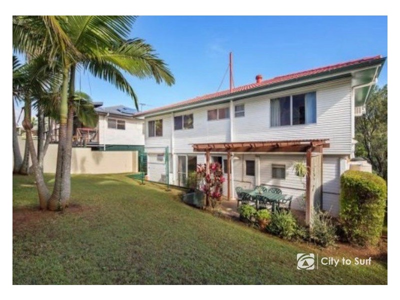 31 Togar Street, Mansfield QLD 4122