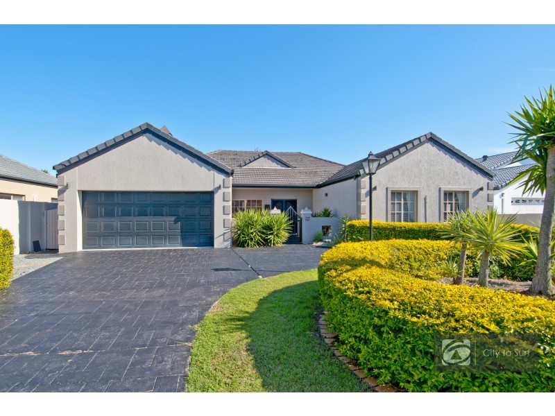 32 Kirralee Drive, Robina QLD 4226