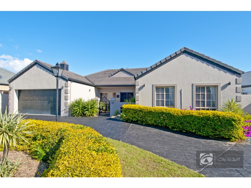 32 Kirralee Drive, Robina QLD 4226