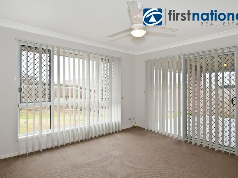 8 Girraween Place, Waterford QLD 4133