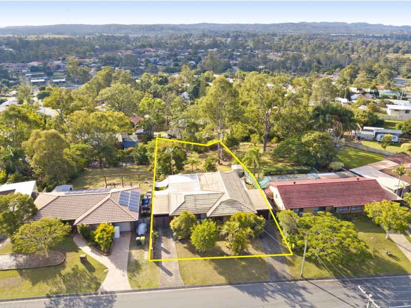 43 Lima Street, Edens Landing QLD 4207