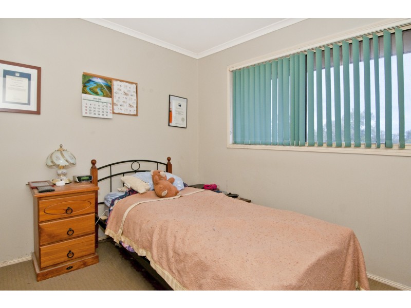 29 Yvonne Crescent, Mount Warren Park QLD 4207