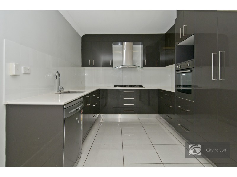 9 Eloise Avenue, Springwood QLD 4127