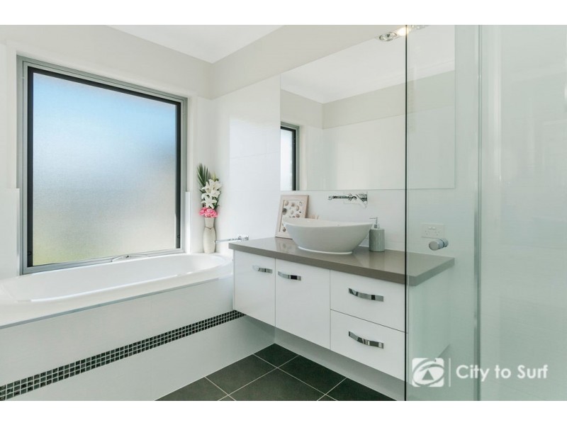 9-11 Riemore Circuit, Tamborine QLD 4270