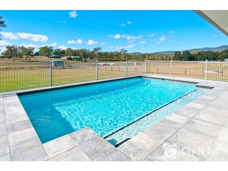 9-11 Riemore Circuit, Tamborine QLD 4270