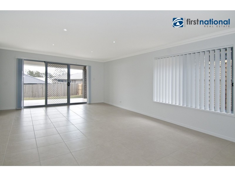 23 Ravensbourne Circuit, Waterford QLD 4133