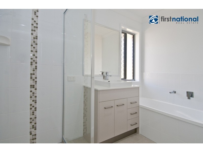 23 Ravensbourne Circuit, Waterford QLD 4133