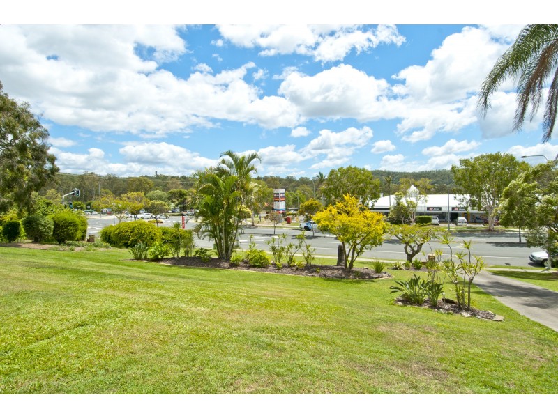 3 Carl Heck Boulevard, Windaroo QLD 4207