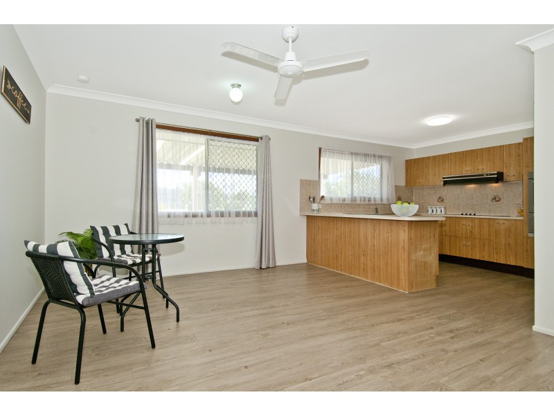 3 Carl Heck Boulevard, Windaroo QLD 4207