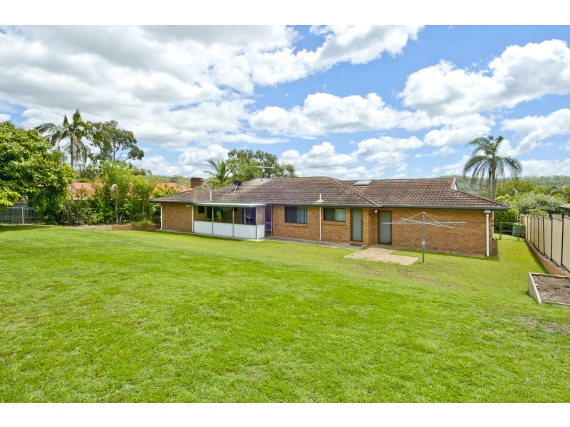 3 Carl Heck Boulevard, Windaroo QLD 4207