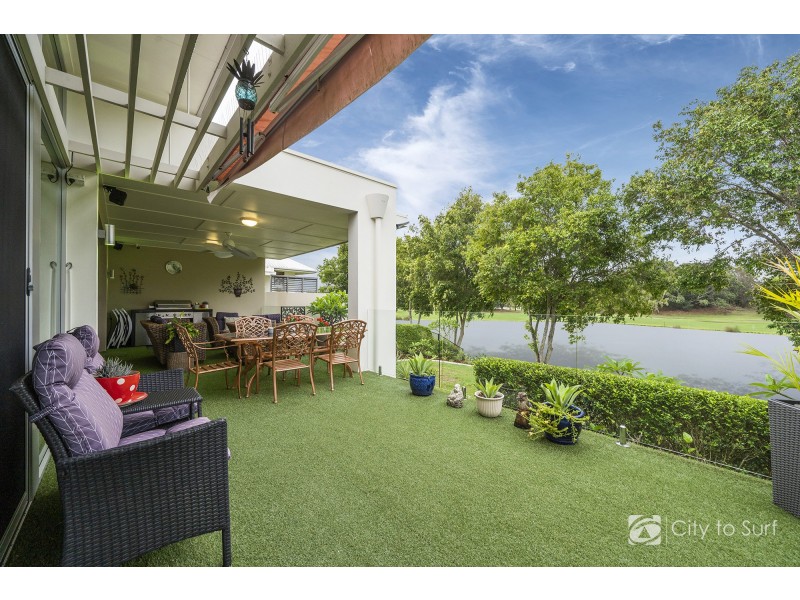 739 Peninsula Drive, Robina QLD 4226