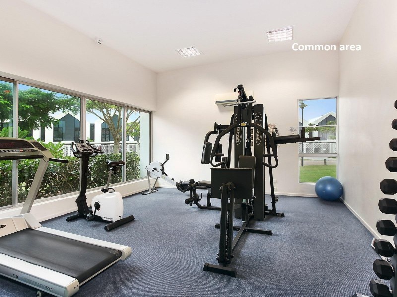 739 Peninsula Drive, Robina QLD 4226