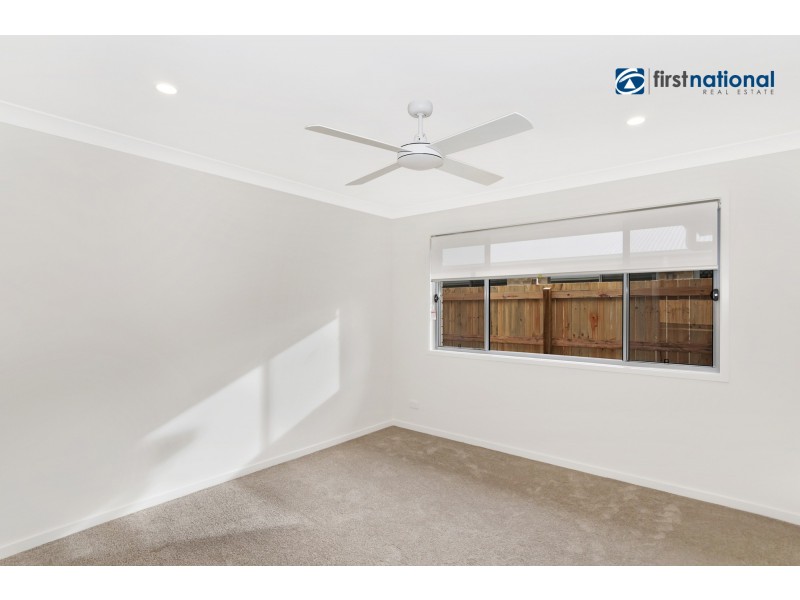 4 Bayside Avenue, Jacobs Well QLD 4208