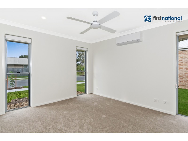 4 Bayside Avenue, Jacobs Well QLD 4208