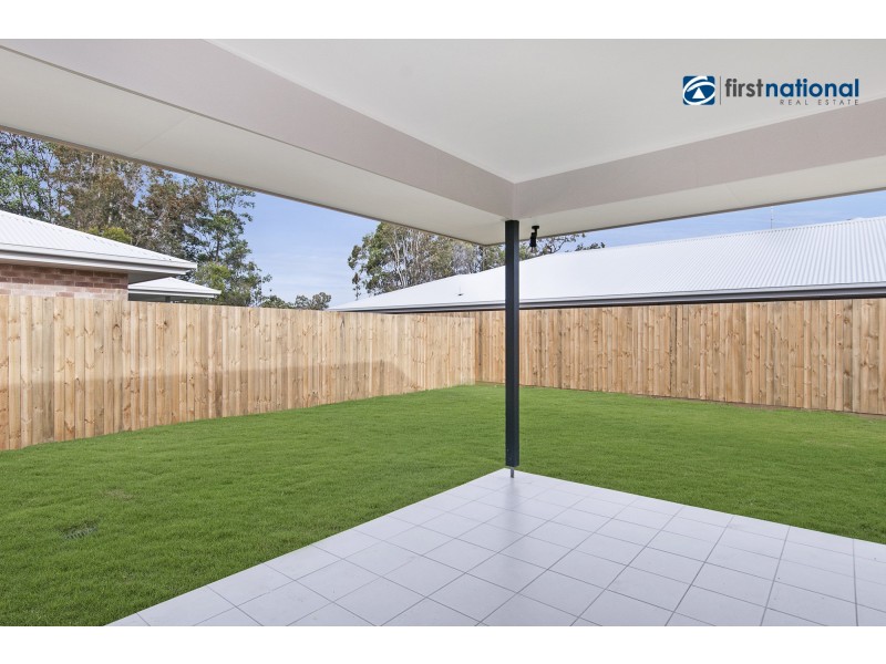 4 Bayside Avenue, Jacobs Well QLD 4208